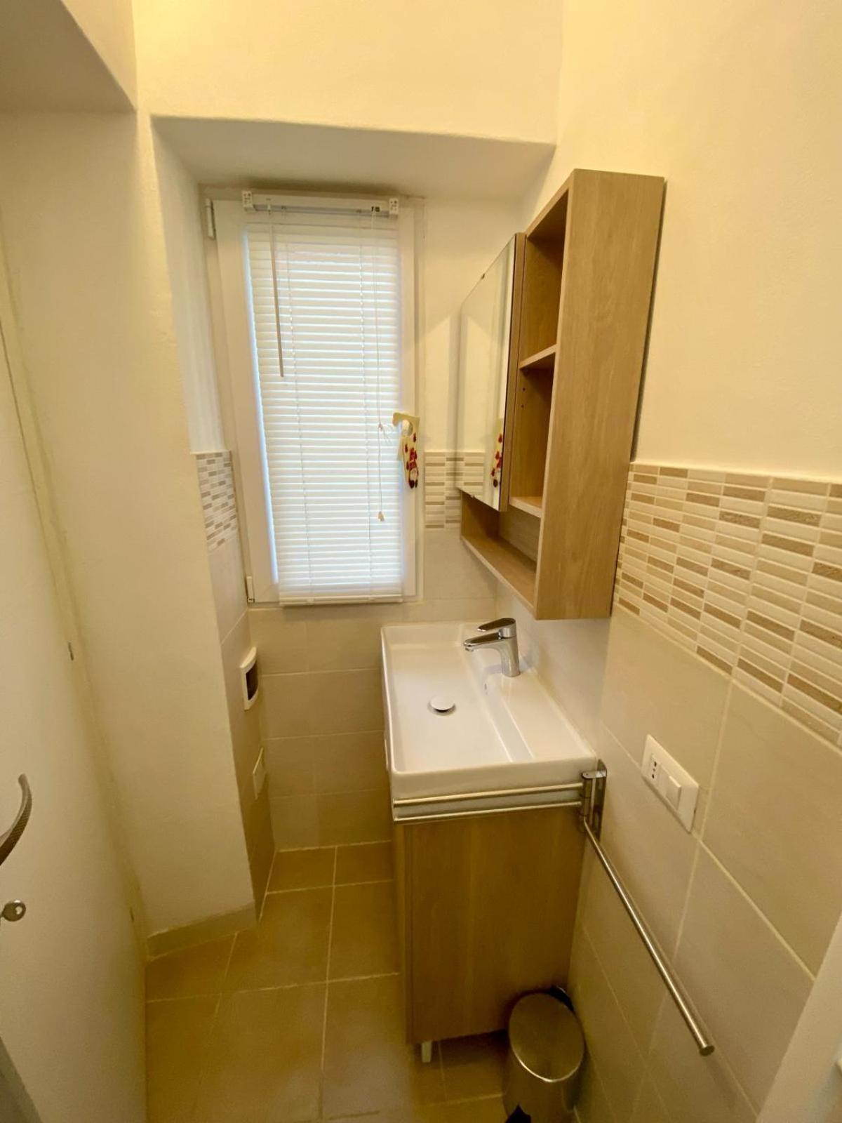 I Limoni Casa Vacanza Castelletto sopra Ticino Luaran gambar